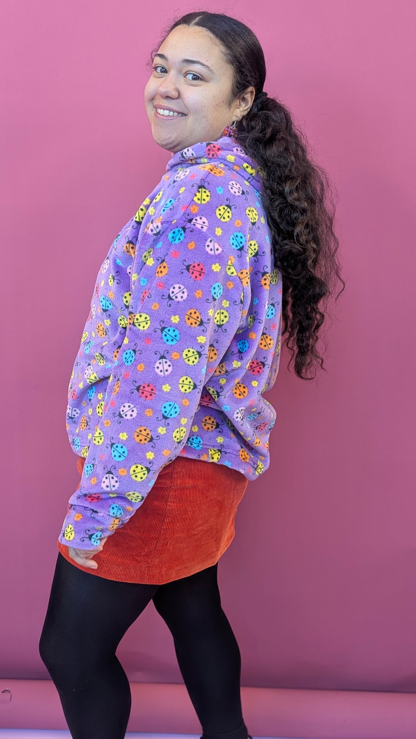Hooded Pullover in Lilac Ladybirds