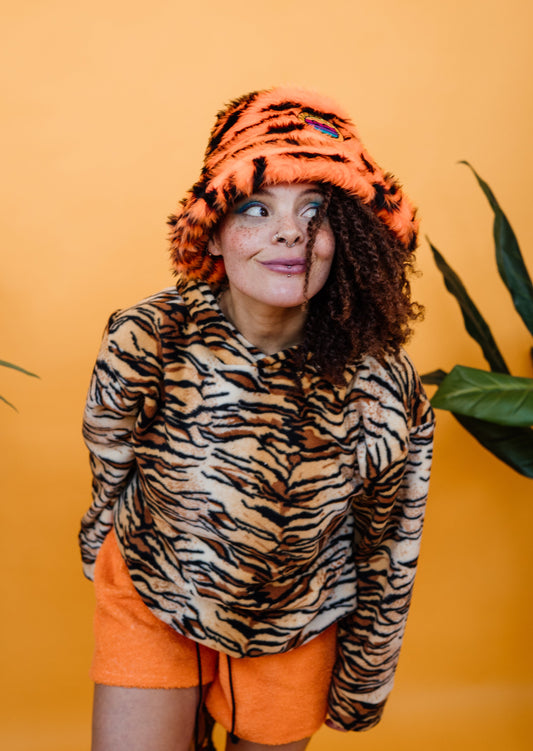 Bucket Hat in Tiger Faux Fur