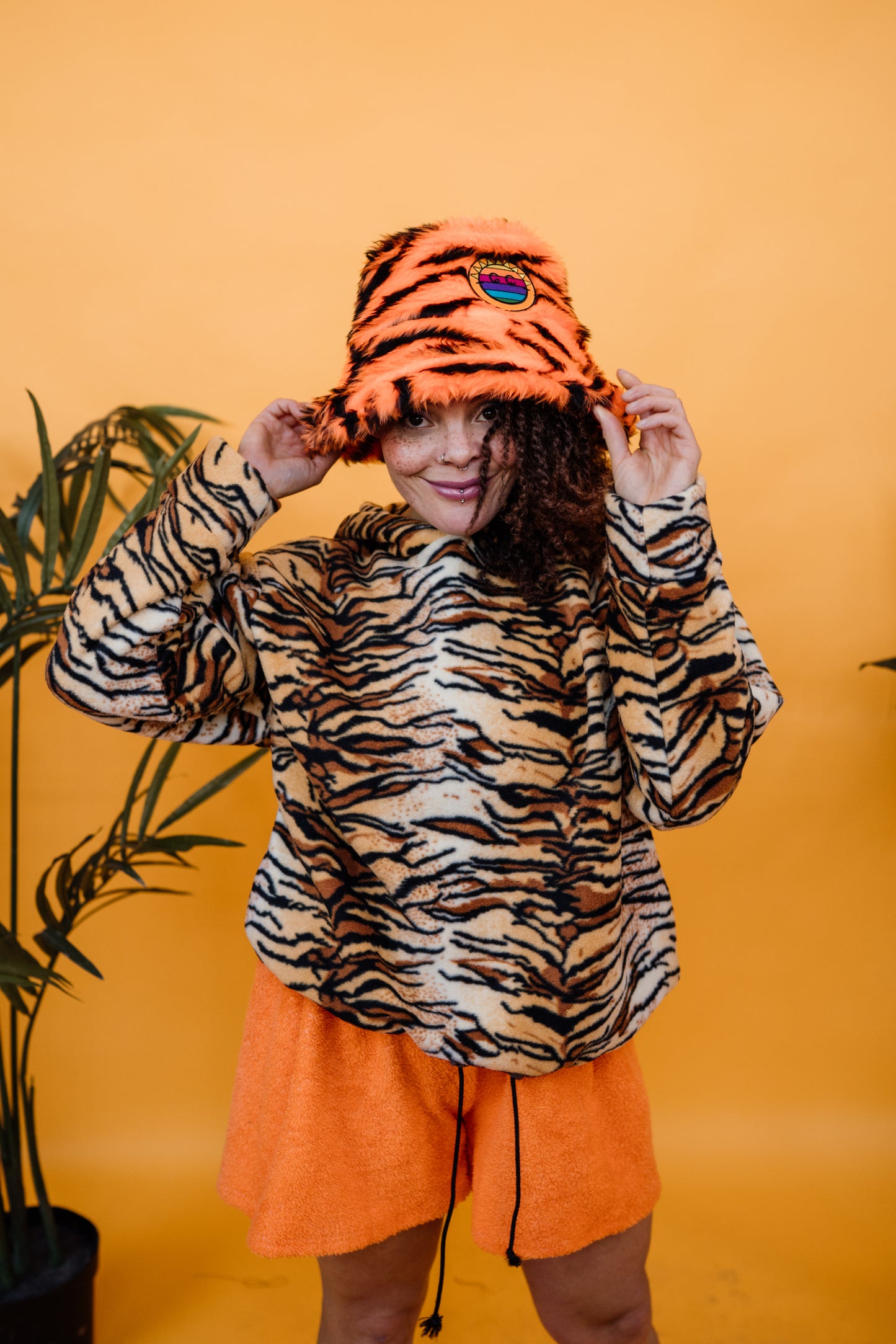 Bucket Hat in Tiger Faux Fur