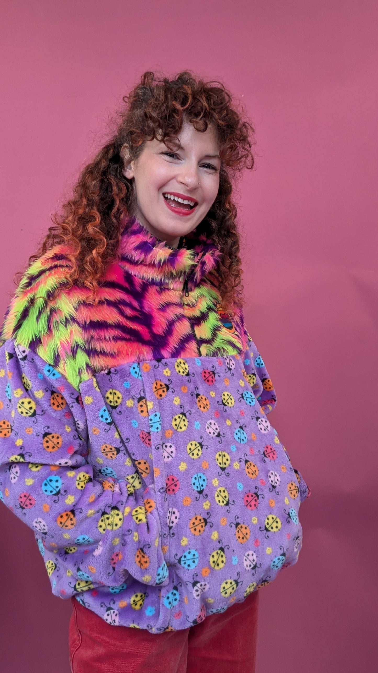 Half-Zip Pullover in Ladybird and Carnival Tiger