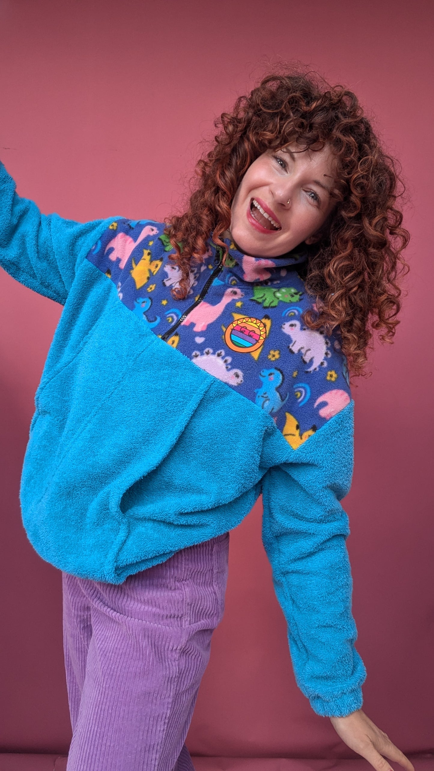 Half-Zip Pullover in Blue Towelling and Dino