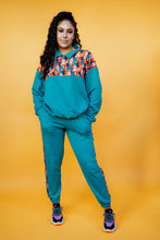 Load image into Gallery viewer, Retro Pullover in Turquoise Abstract Paint
